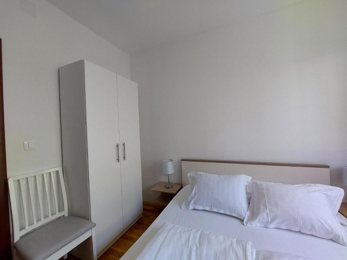 Apartment Davor มาลินสกา ภายนอก รูปภาพ