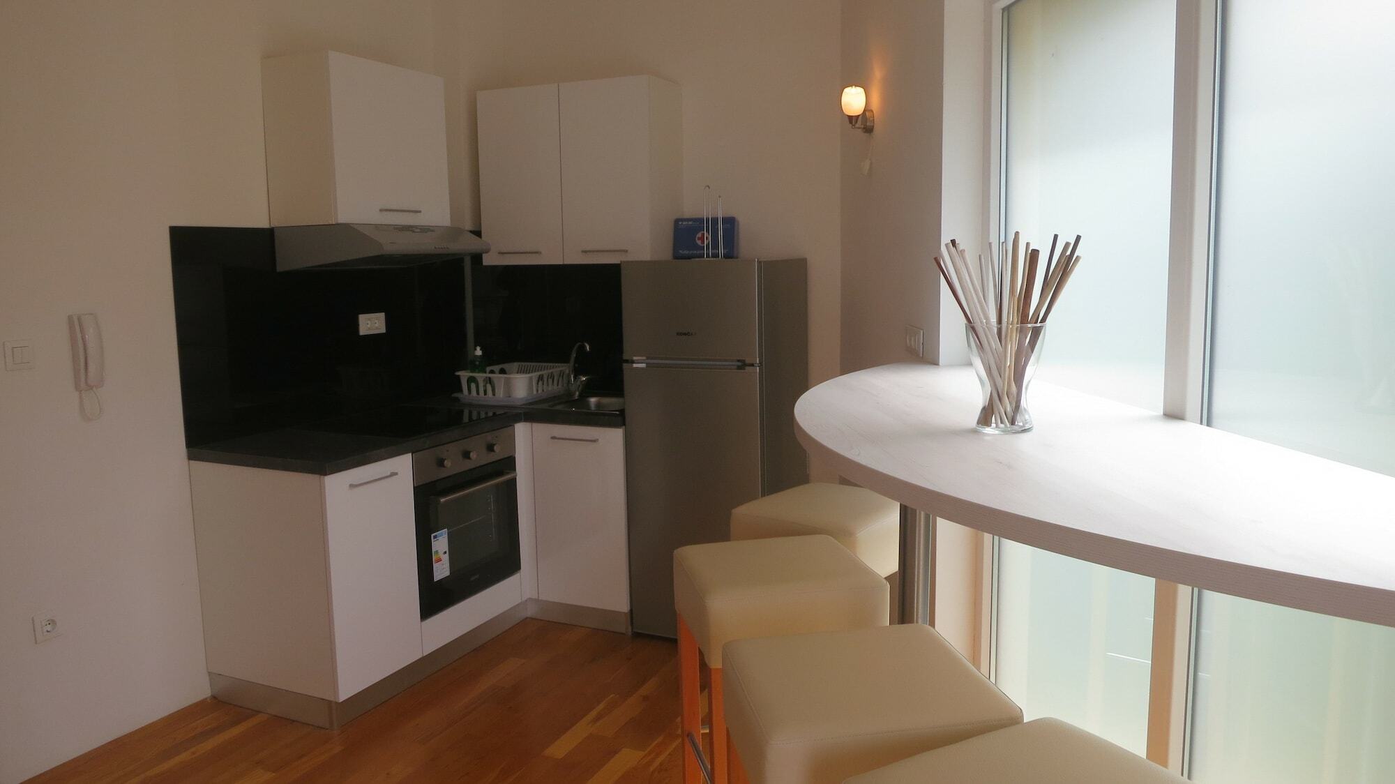 Apartment Davor มาลินสกา ภายนอก รูปภาพ